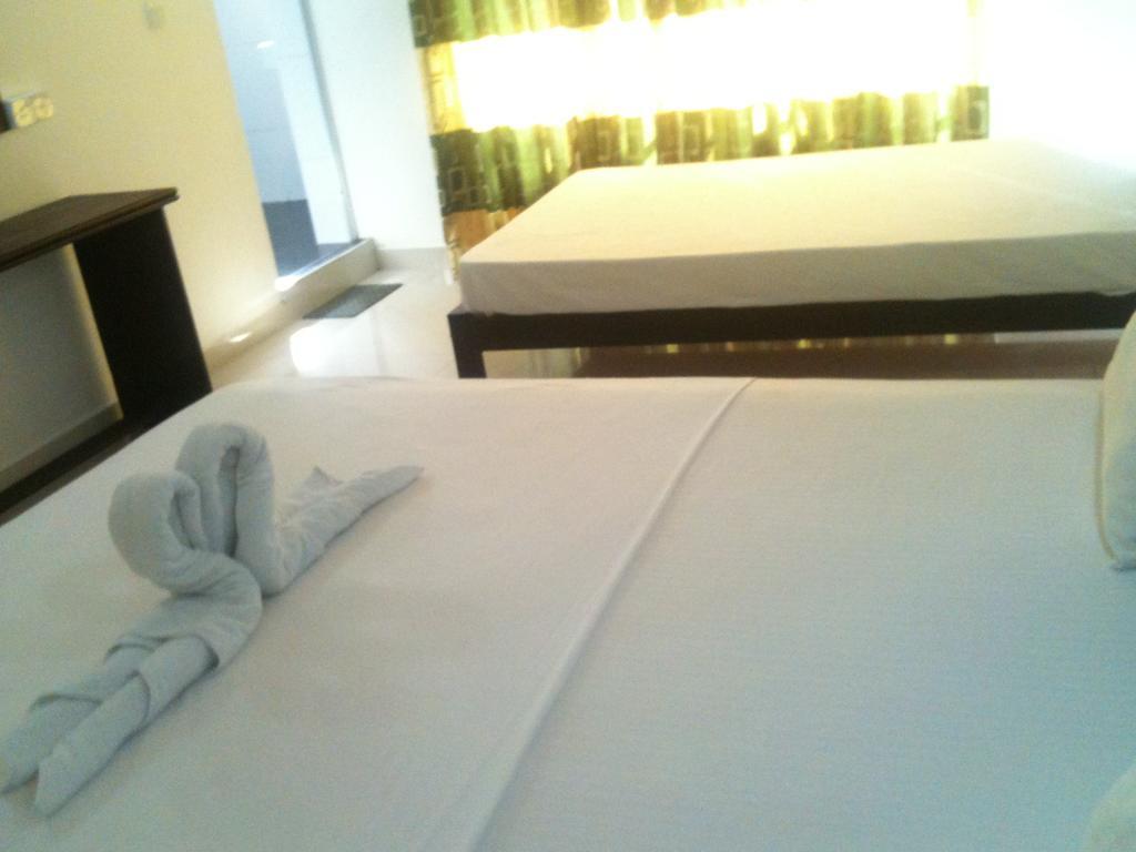 Suwa Arana Resort Mirissa Room photo